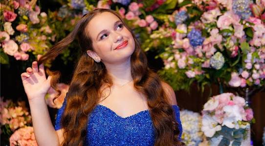 15 anos de 16 anos Thaísa