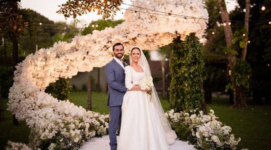 Fotografia de casamento de VIVIANE E TAYRONE - CASA PARK