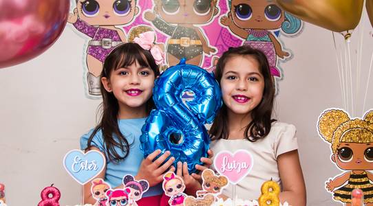aniversário infantil de Luíza e Ester 8 anos
