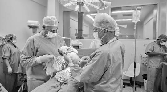 Fotografia de Parto de Nascimento da Aurora