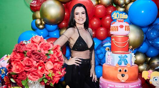 Aniversário de 40 anos Sabrina