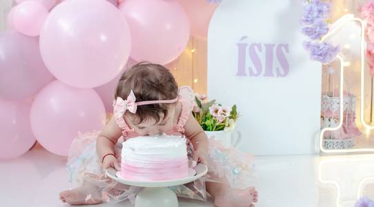 Smash the Cake de Jardim Encantado