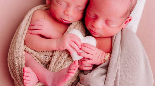 NEWBORN de TEO E  DOM