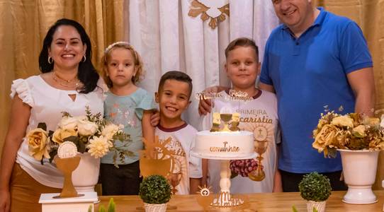 Comunhão de 1° Eucaristia Matheus e Pedro 