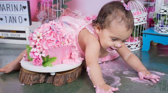 Smash The Cake de Marina Smash Cake