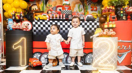 Aniversário de Aniversário de 1 ano de Arthur e de 2 anos de Mathias