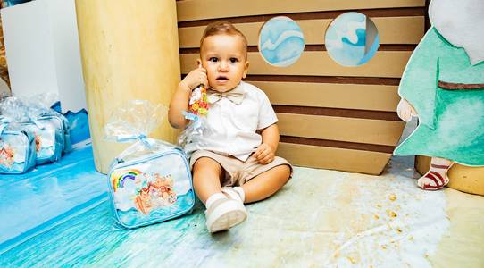 Aniversário de Aniversário de 1 aninho de Hugo