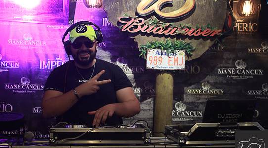 Ensaios Corporativo de Ensaio Dj Edson Jr.