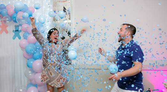 Chá de Bebê de Chá Revelação - Mariana ou Vinicius?