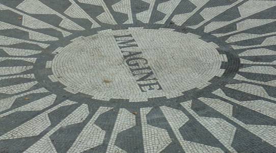 Cliques Por Aí de Cliques Por Aí