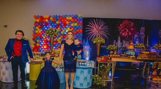 Infantil de Zenildo Filho - 1 ano e Júlia - 5 anos