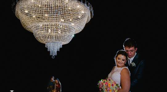 Casamentos de Lourdinha e Mikael