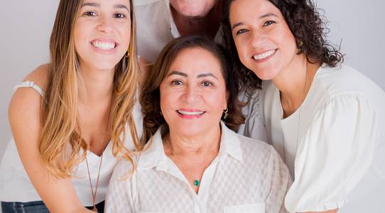 Família de Família da Camila