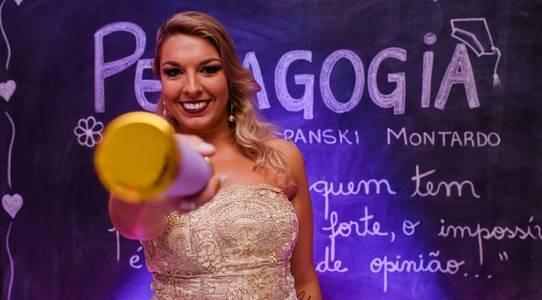 Formatura de Júlia Montardo | Pedagogia UFPEL