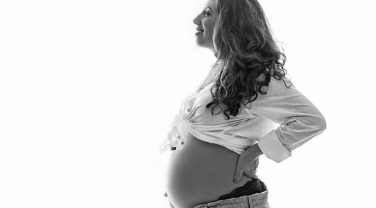 Gestante de Ensaio Queli e Ricardo