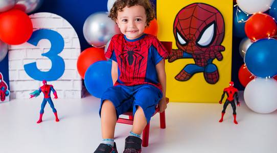 Infantil de Sessão de 3 anos do Davi - Homem Aranha