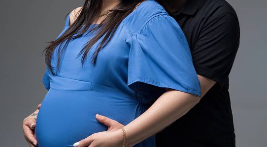 Gestante de Ensaio Gestante Fabi e Guto à espera do José Miguel