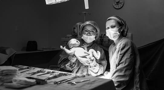 Parto de Bem vinda ao mundo Gabriela