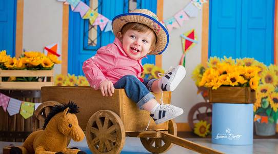 Nossos Bebês - acompanhamento de Festa Junina