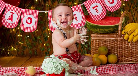 Smash the cake de Smash the cake Piquenique do João