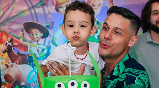 Aniversários de Aniversário Lorenzo