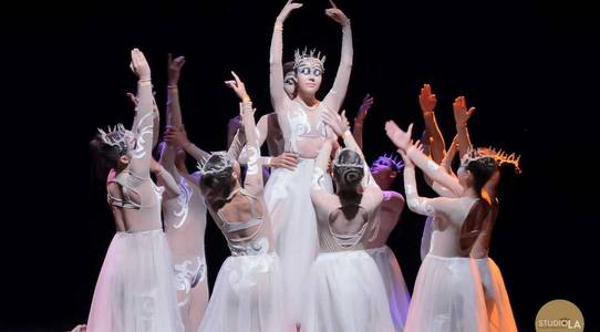 Apresentação/Teatro de Festival de Dança - Leste Dance Festival