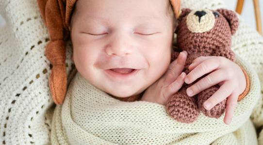 Newborn de Gael Martins