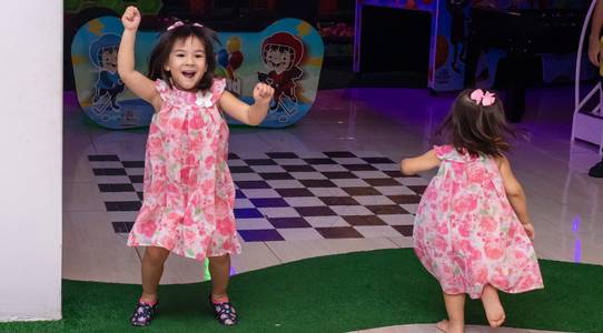 Aniversário Infantil de Antonella 3 anos e Raissa 5 anos