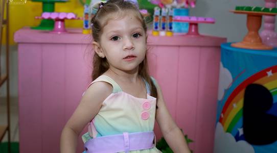 Aniversário de ISABELLA