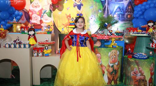 Aniversário de ANA LIVIA