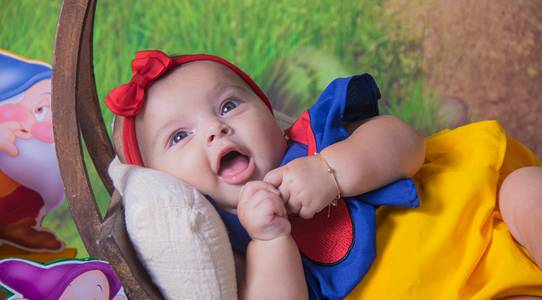 Acompanhamento Mensal de Helena - 4 Meses