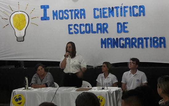 Educação de Primeira Mostra Centífica