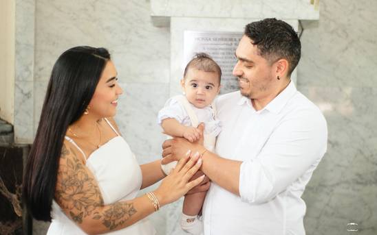 Batizados de Batizado do Théo Gonzaga: Um Encontro de Fé, Amor e Promessas Eternas