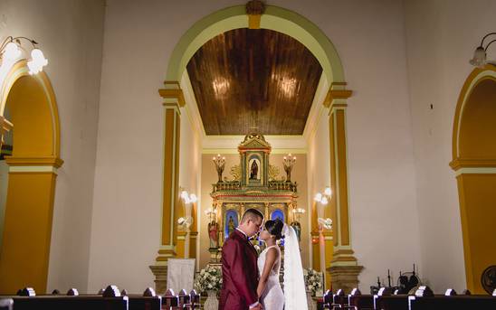 Casamentos de Kivia e Bismarck