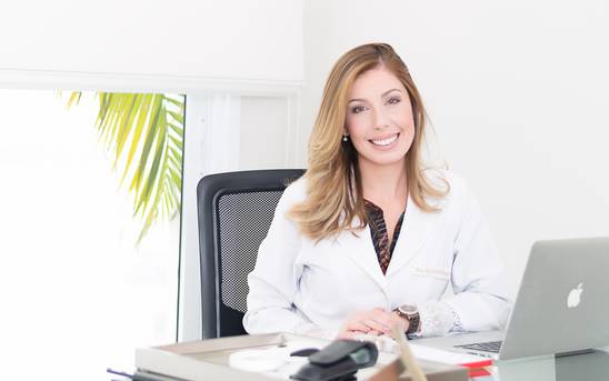 Ensaios Corporativos de Nathalia Albuquerque