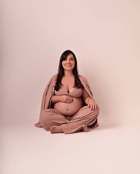 Gestante (Estúdio) de Fernanda