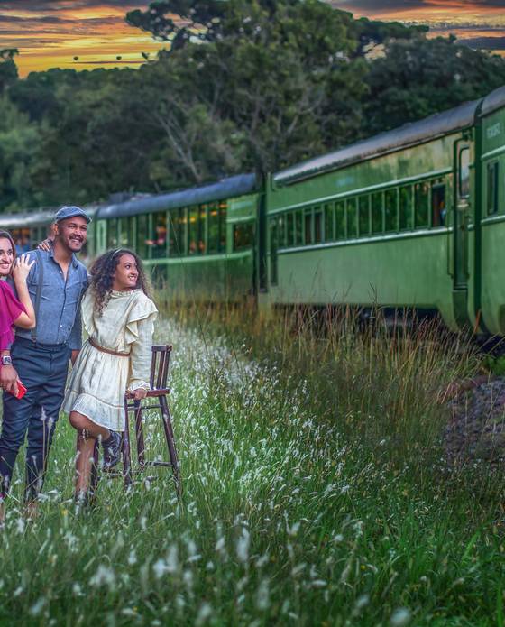 Gestante  de Ensaio Gisele comemorando seus 40 anos e com o presentinho a caminho.