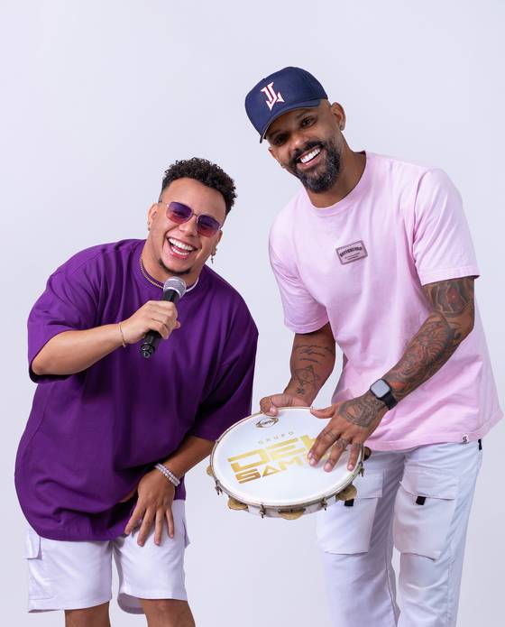 Corporativo de Ensaio Corporativo Dupla de samba