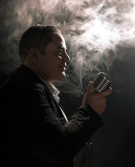 Corporativo de Jefferson Cantor e ator