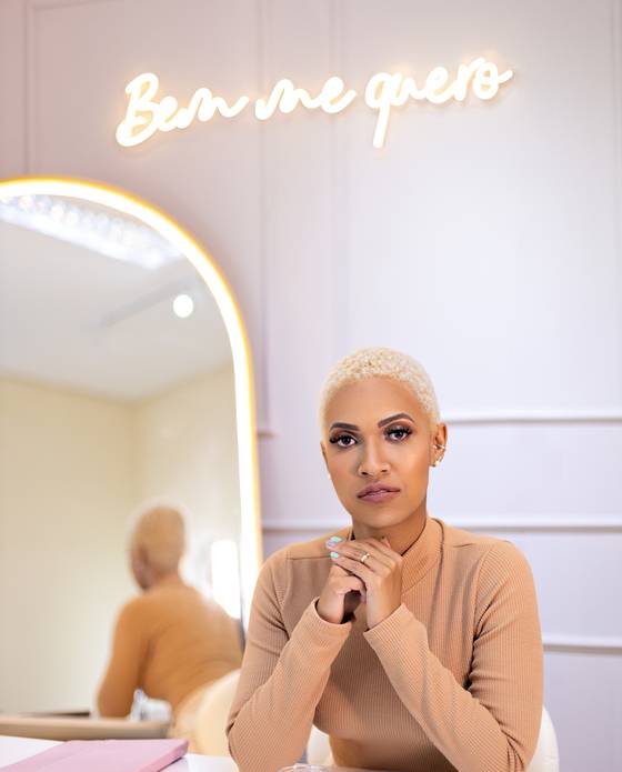 ENSAIO de DRA. THAÍS DOMICIANO