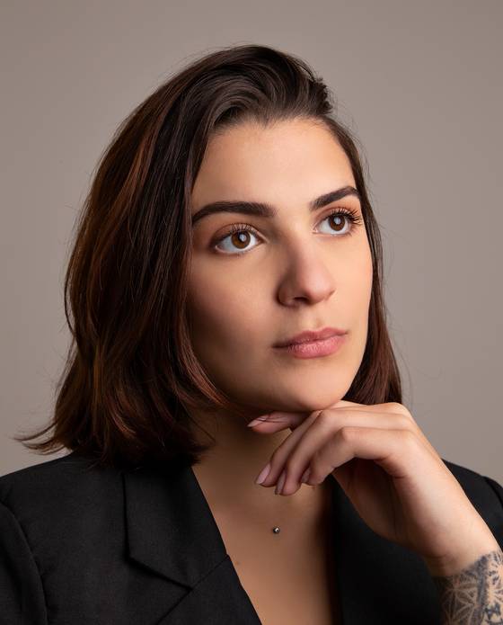 Corporativo de Publicitária Gabi Santini