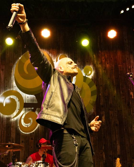 Shows de Hard Wave - Quintal do Espeto Santana