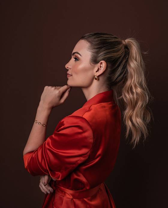 Corporativo de Dra. Thatiane Mendonça