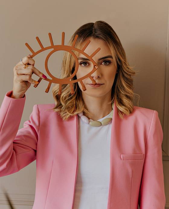 Ensaio Corporativo de Juliana Mendes