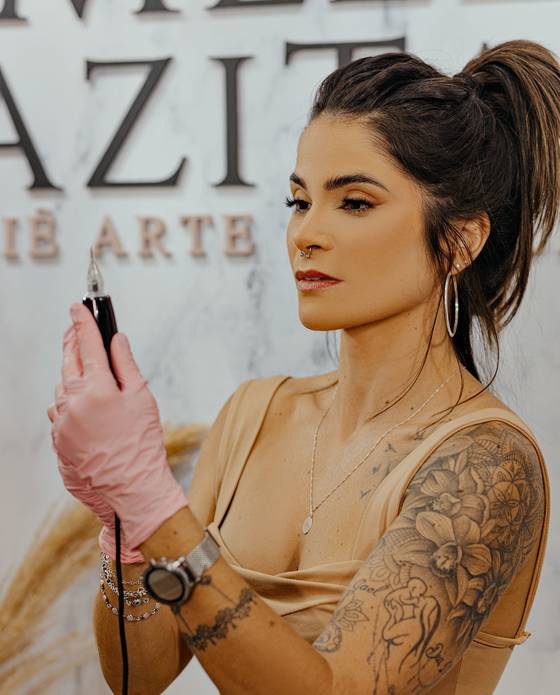 Ensaio Corporativo de Pamela Cazita 