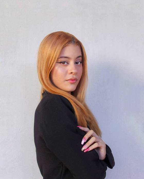  Corporativo  de Letícia Rocha