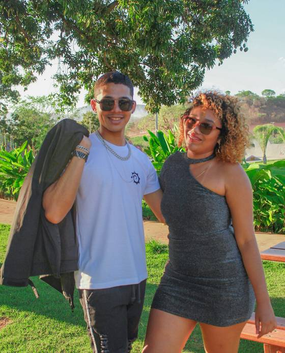 Ensaio artístico de Kelvin  ofc e Stefani Neves