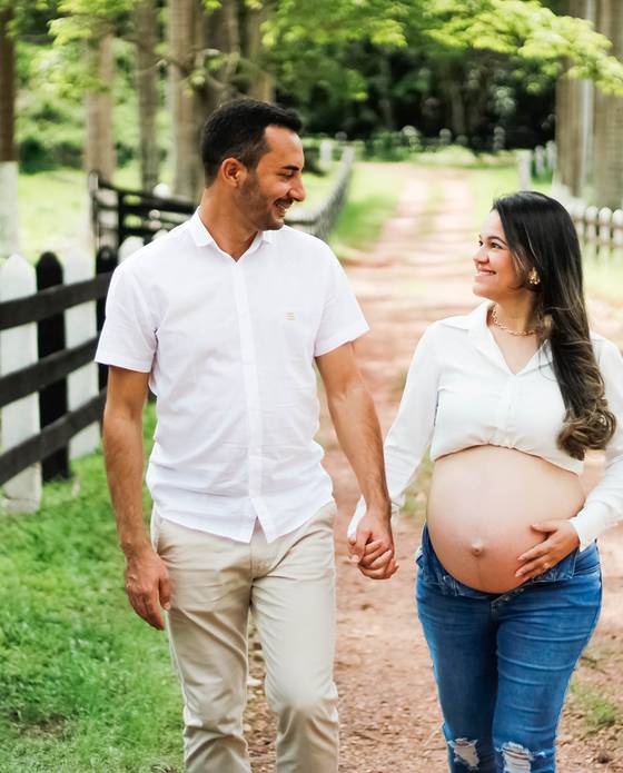 Gestantes de Ensaio Externo Gestante - Elaene e Atos