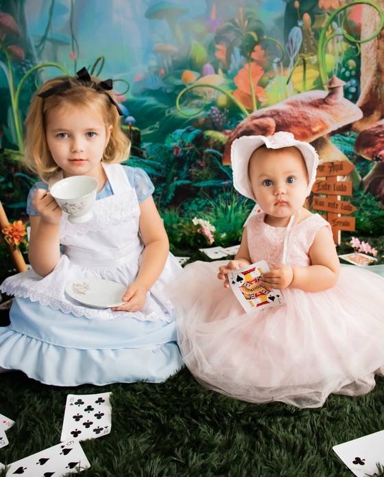 Book Infantil de Anna no País das Maravilhas