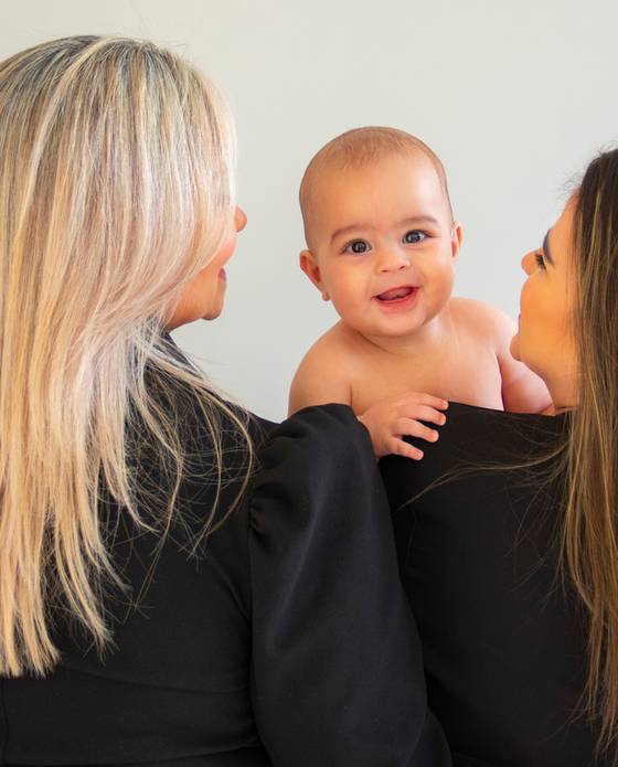 FAMÍLIAS de Ingrid Tonon